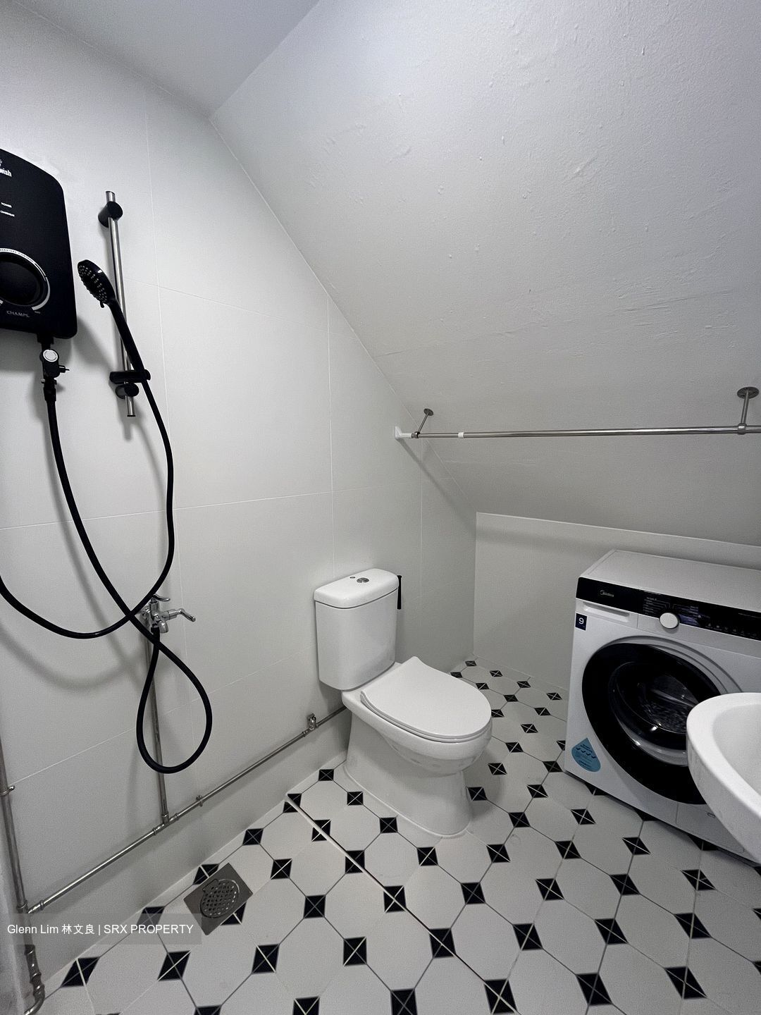 Flanders Square (D8), Apartment #549044401